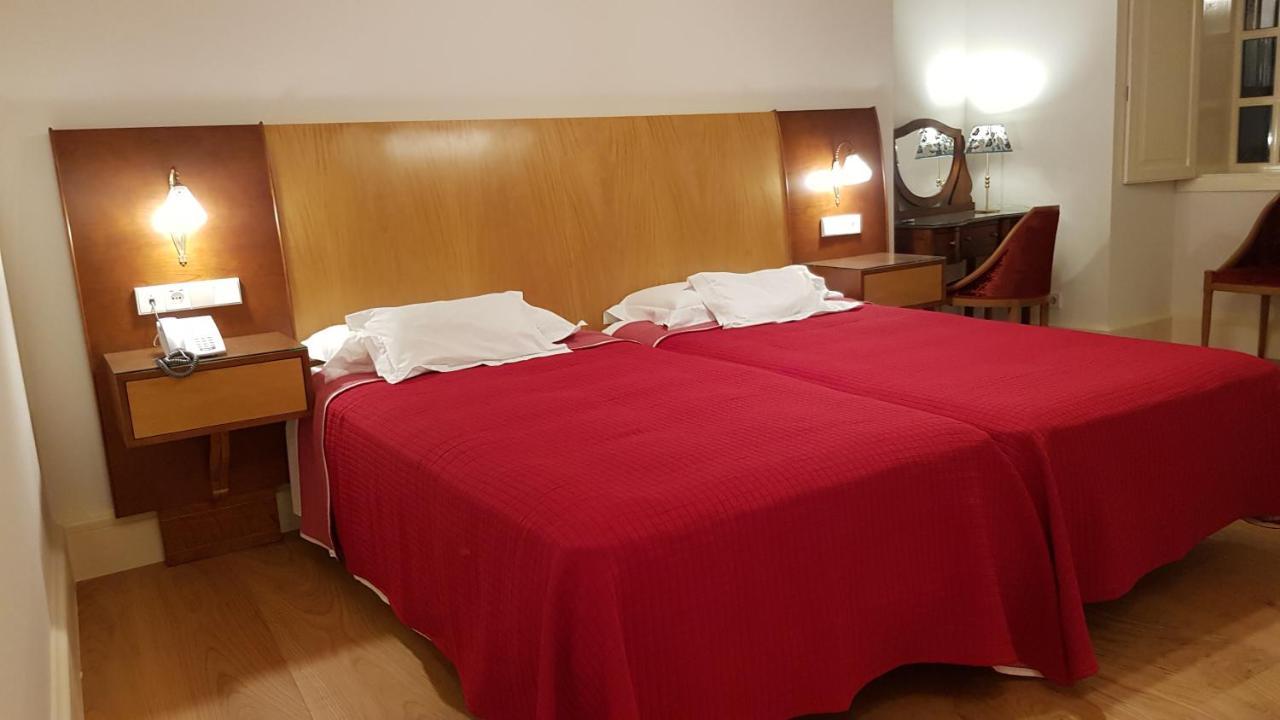 Hotel Monumento Pazo De Orban ลูโก ภายนอก รูปภาพ