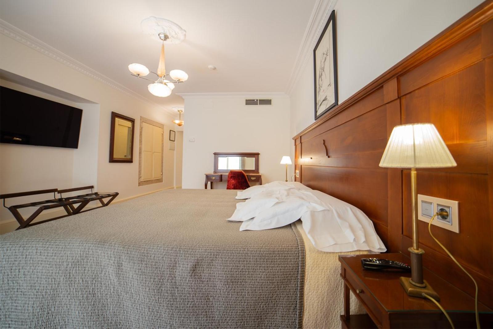 Hotel Monumento Pazo De Orban ลูโก ห้อง รูปภาพ